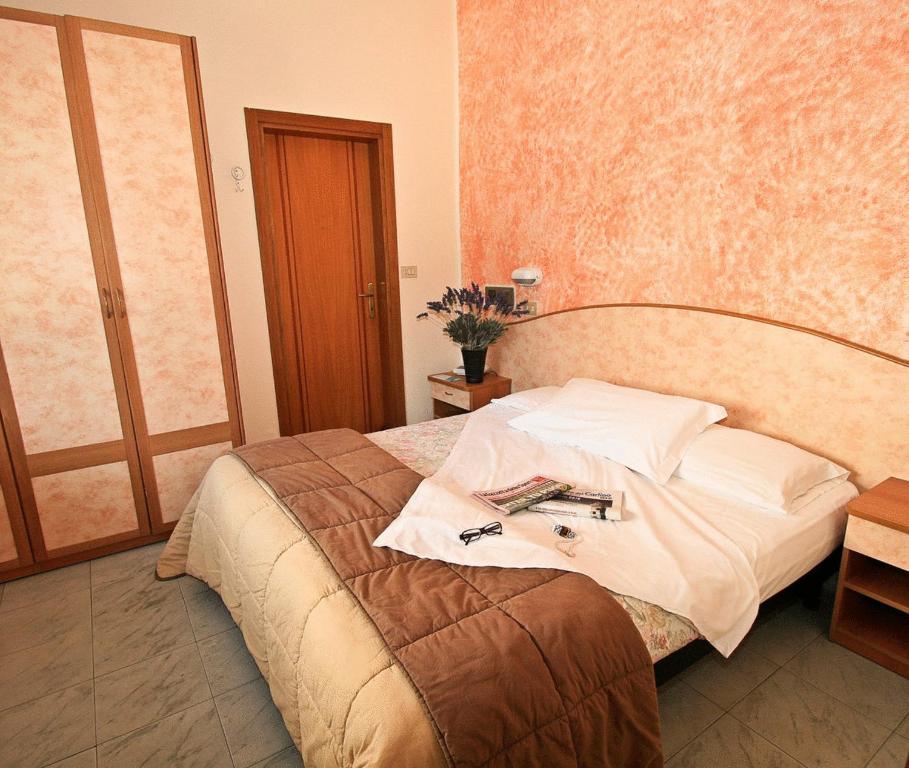 Residence Brown 里米尼 客房 照片